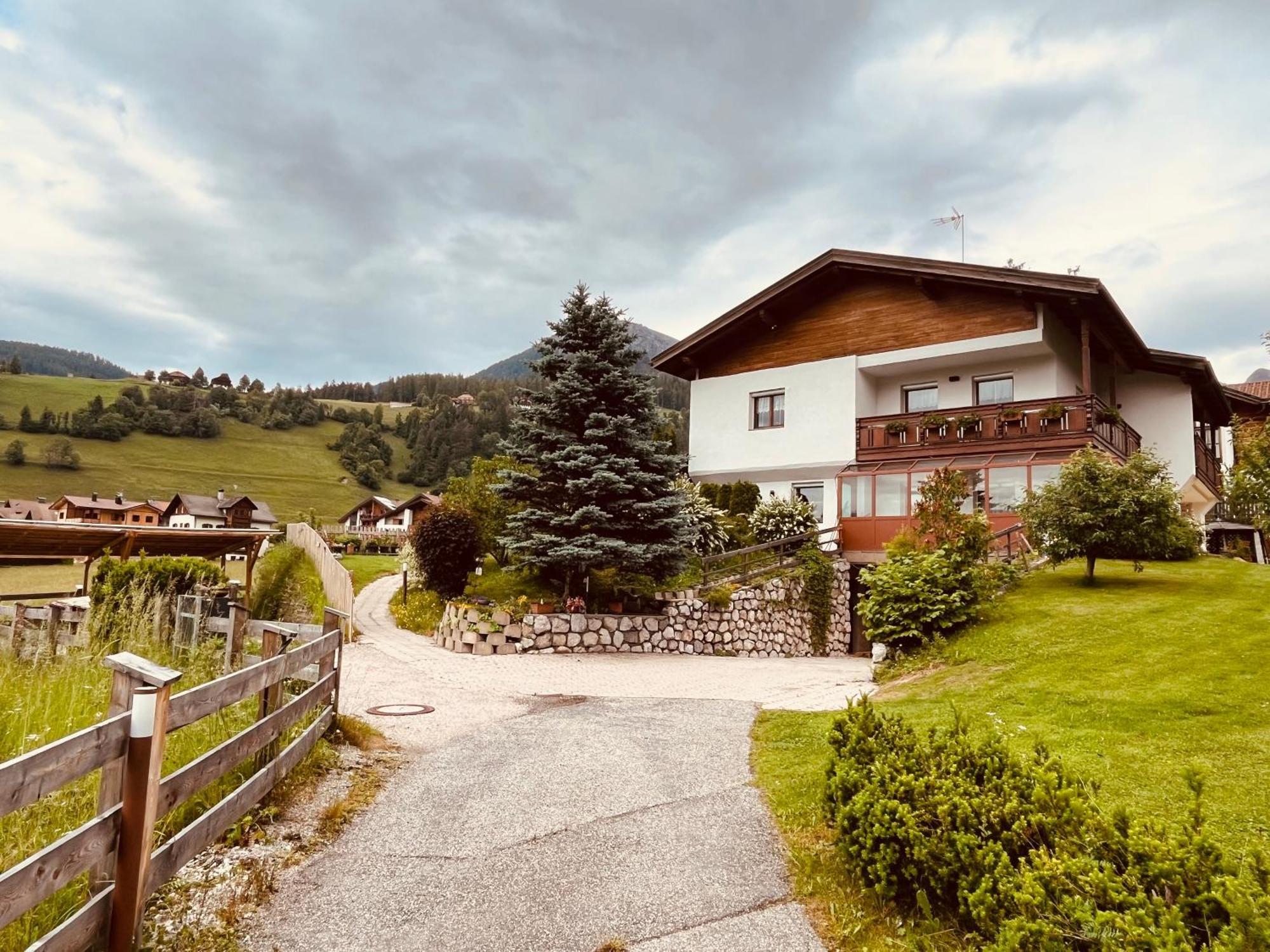 Ferienwohnung Ciasa Fam Comploi St. Vigil Exterior foto